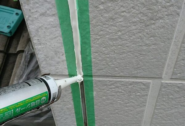 京都府京都市　外壁塗装　シーリング(コーキング)工事　打ち替え工事の手順 (2)